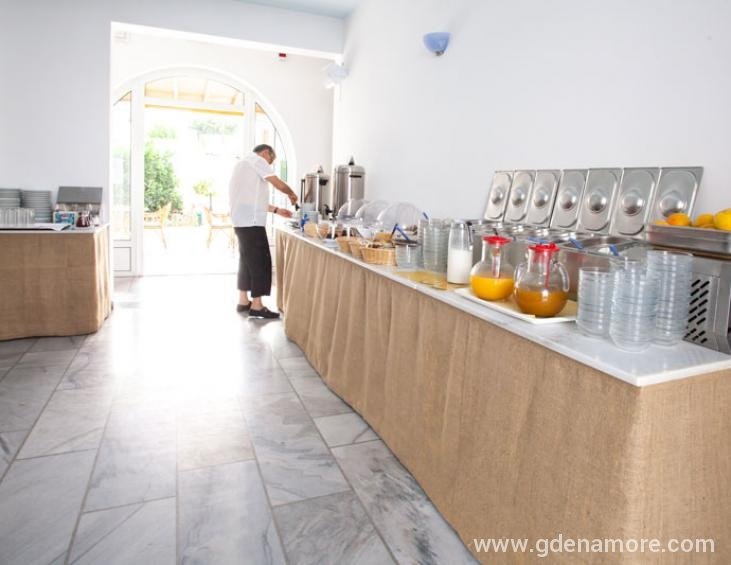 Hotel Polos 3* Paros
